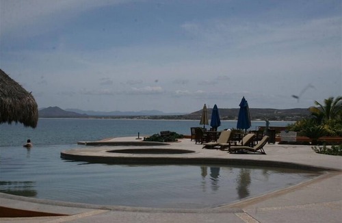 Los Barriles Apartment | Ocean Front Condo Villas De Cortez Resort. New World Class Pickleball Facility