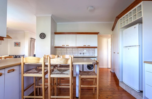 Scott Estate Villa | Ocean view 4 bedroom villa w pool and inverter