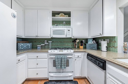 Port Hueneme Condo | Ocean View Condo Across From The Beach Near Channel Islands, Ventura & Malibu