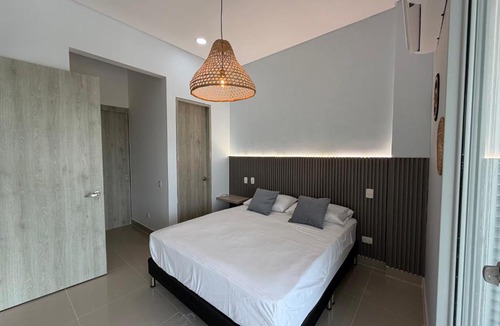 Crespo Apartment | OceanDrive 808 Casa Betania
