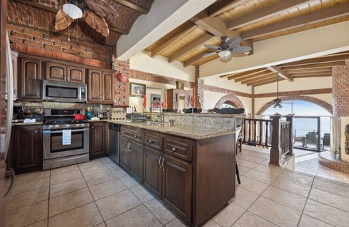 Real Del Mar House | Oceanfront Bliss in Playas de Rosarito 4BR Villa w/Wi-Fi, A/C & Stunning Views