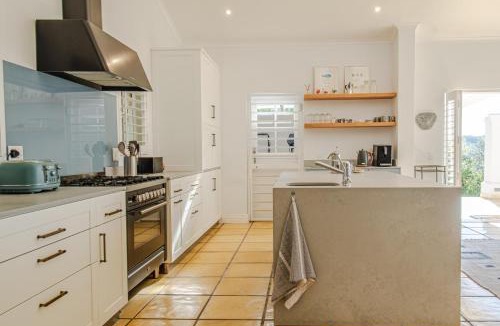 Plettenberg Bay Villa | Oceanview Hilltop Villa in Plettenberg Bay Estate