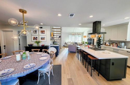 Mira Monte House | Ojai Pink Moment Retreat