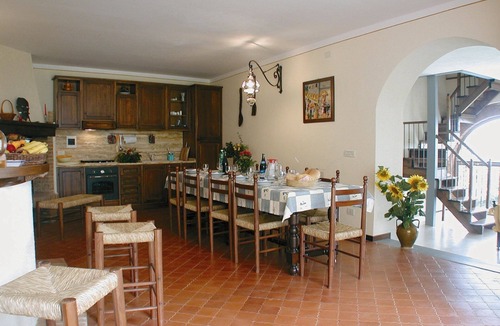 Palazzuolo Alto Villa | Old stone farmhouse perfect for 6 people. Set on a hill in a panoramic position overlooking vineyard