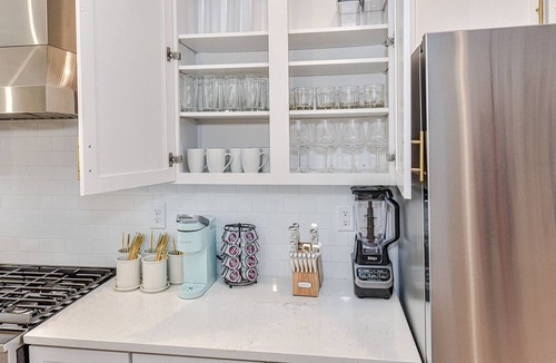 Plaza Midwood House | "On the Move" in Midwood!!