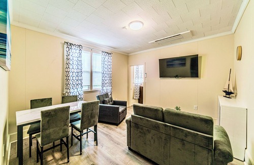 Falmouth Apartment | One Bedroom Apartment Located in Downtown Falmouth