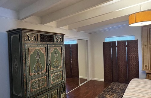 Santa Paula House | One bedroom house in historical Santa Paula. Pet friendly, Free WIFI