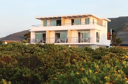 Westcliff Hotel | One Marine Drive Boutique Hotel & Spa by The Living Journey Collection