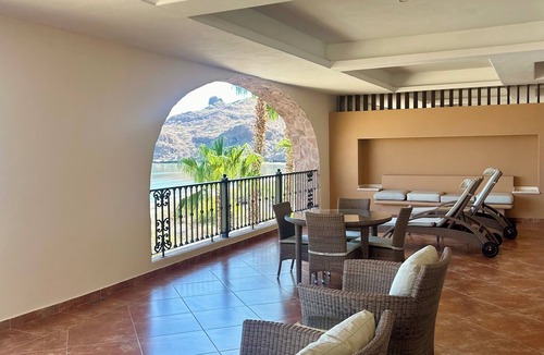 Loreto Hotel | One Week in the LUXURY PENTHOUSE at Villa Del Palmar at the Islands of Loreto