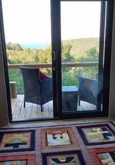 Victoria Bay Apartment | Oriole Serene Self Catering Studio