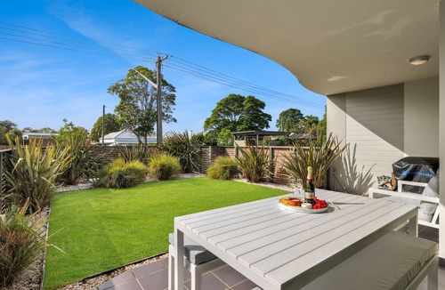 Huskisson Apartment | Our Beach House at Husky by Book Jervis Bay - Relax in Style