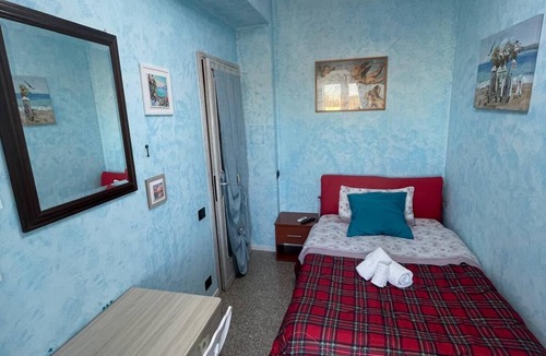Sassuolo Bed & Breakfast | Our Lady of the Anchor