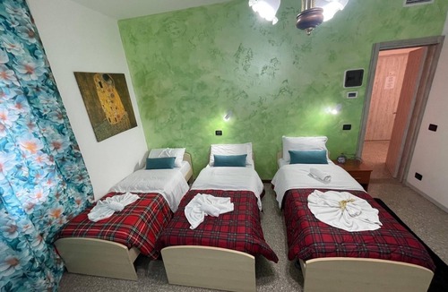 Sassuolo Bed & Breakfast | Our Lady of the Anchor