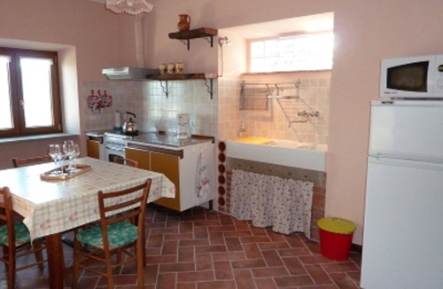 Mologno Villa | Outstanding 3 ensuite bedrooms panoramic Villa in Tuscany (Albiano,Barga,Lucca)