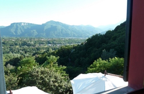 Mologno Villa | Outstanding 3 ensuite bedrooms panoramic Villa in Tuscany (Albiano,Barga,Lucca)