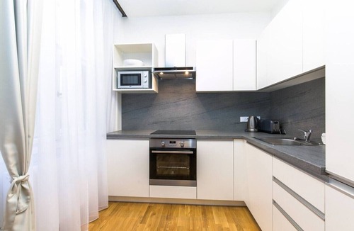 Josefov Apartment | Palace Dlouhá Two-Bedroom Residence in Old Town