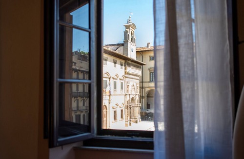 Quartiere di Porta Crucifera House | Palazzo Cofani Brizzolari – Historic Residence with Tower in the Heart of Arezzo