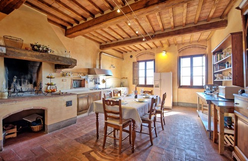Colle di Val d'Elsa Apartment | Palazzo del Capitano - Apartment in Colle di Val d'Elsa