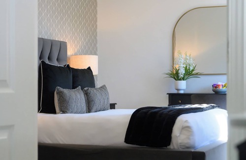 Kenilworth Hotel | Palm House Boutique Hotel and Spa