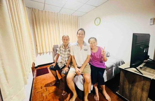 Bang Khen House | Palmhouse studio room