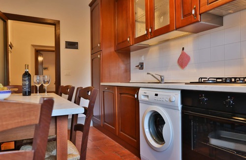 Reggello House | Paola Apartment - Antico Borgo La Torre Farmhouse