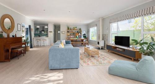 Kommetjie House | Paradise Beach House with Pool and Parking