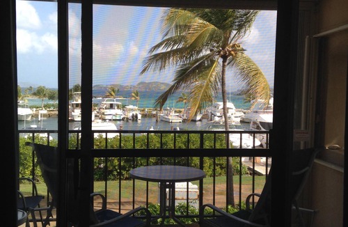 Red Hook Condo | Paradise Found/Breathtaking Views/Dedicated Wi-Fi MONTHLY SPECIAL 6/15 - 11/15