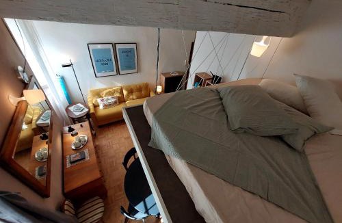 Oltretorrente Apartment | ParmaOltretorrenteLovely