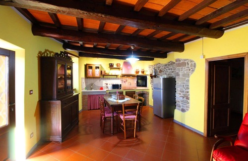 Castel Focognano Villa | Part of an old stone country house enjoying a splendid panoramic view over the woods of the Casentin