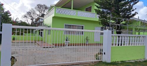 Diamond House | Pascall's Luxury Homes Villa