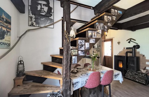 Buggio Apartment | Peace and relaxation in Buggio, surrounded by greenery