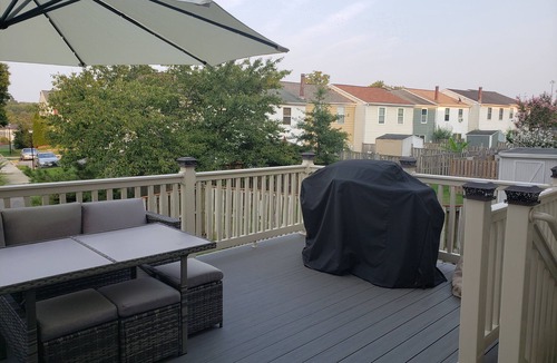 Calverton House | Peaceful 4-Bedroom Townhouse in Beltsville
