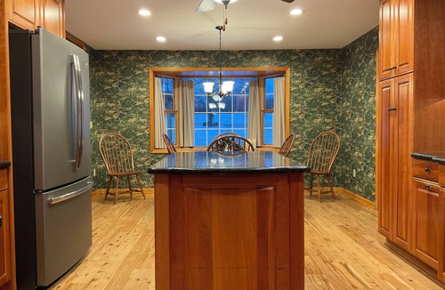 Factoryville House | Peaceful 5-bedroom secluded country home close to 2 ski resorts & attractions