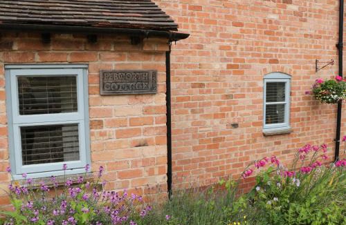 Wickhamford House | Pebworth Cottage