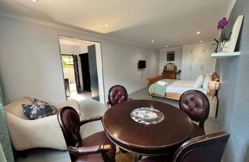 Stellenbosch Apartment | Pelikaan 5