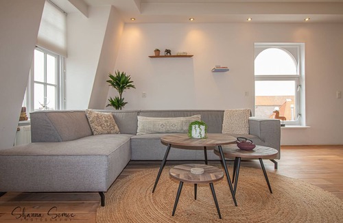 Alkmaar Apartment | Penthouse Trendy inside the historical old city of Alkmaar!