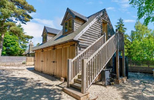 Blackburn House | Pentland Hills Chalet, Hike, City, EV, Sleeps 4