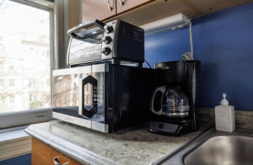 Adams Morgan Apartment | Perfect Adams Morgan Location! Charming & Historic