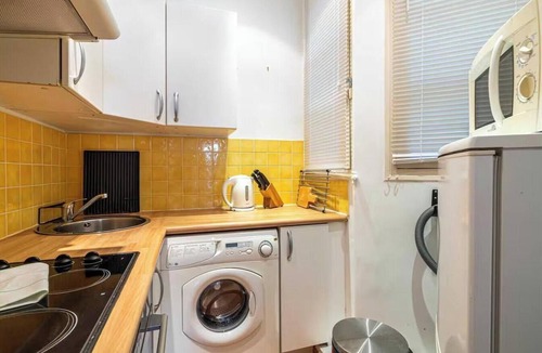Jean-Medecin Apartment | PERFECTLY POSITIONED BETWEEN THE PROMENADE DES ANGLAIS & SAINT-NICOLAS CATHEDRAL