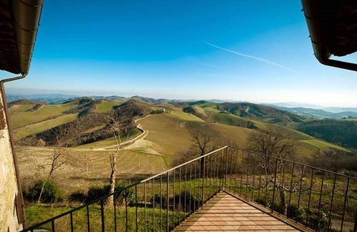 SantʼAngelo in Vado Apartment | Pet friendly apartment in Sant'Angelo in Vado