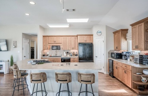 Jamaica Beach House | Pet friendly canal retreat