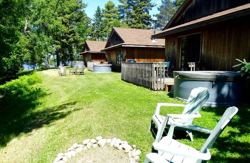 Strong Cabin | Pet-Friendly Lakeside Cabin Getaway near Muskoka, Ontario