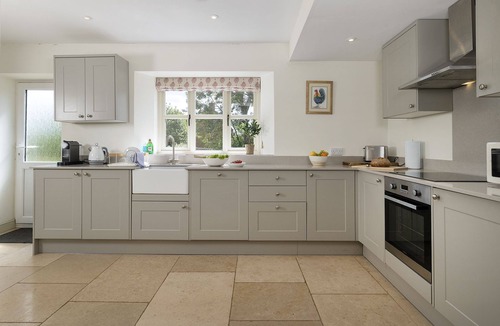 Hook Norton Cottage | Pet Friendly Rural Cotswold Cottage - 1 Manor Farm Cottage