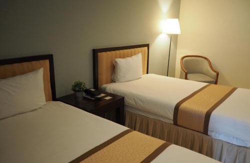 Samphao Lom Hotel | Phromsuk Hotel Ayutthaya