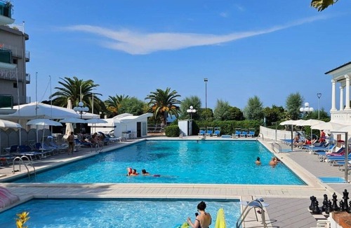 Gabicce Mare Apartment | Playa degli Angeli GRECALE
