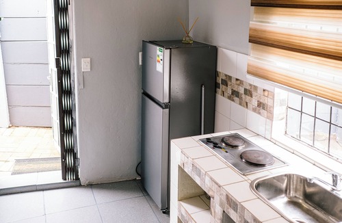 Germiston Apartment | Pleasant apartment with WiFi in Germiston