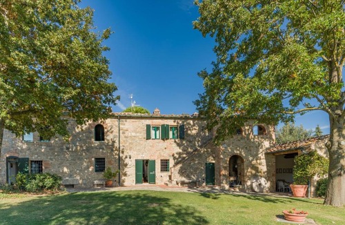 Casole d'Elsa Villa | Podere I Casini by VacaVilla
