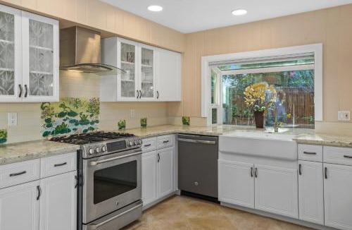 Bayview House | Poipu Kai 3 Bedroom with Pool and Spa- Alekona Kauai