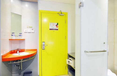 Gading Hotel | POP! Hotel Kelapa Gading Jakarta