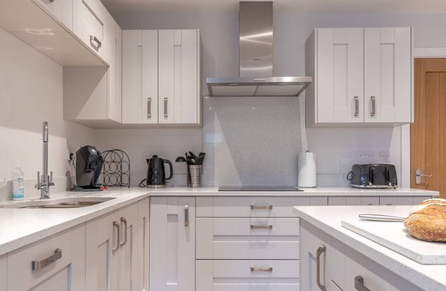 Ebrington Cottage | Poplar House - sleeps 8 guests in 4 bedrooms
